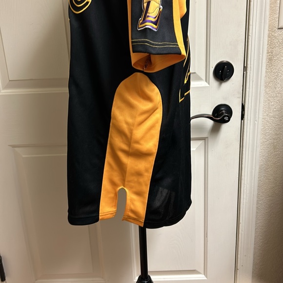 LA Lakers Kobe Bryant #24 Black and Gold Jersey, Medium - Picture 8 of 9